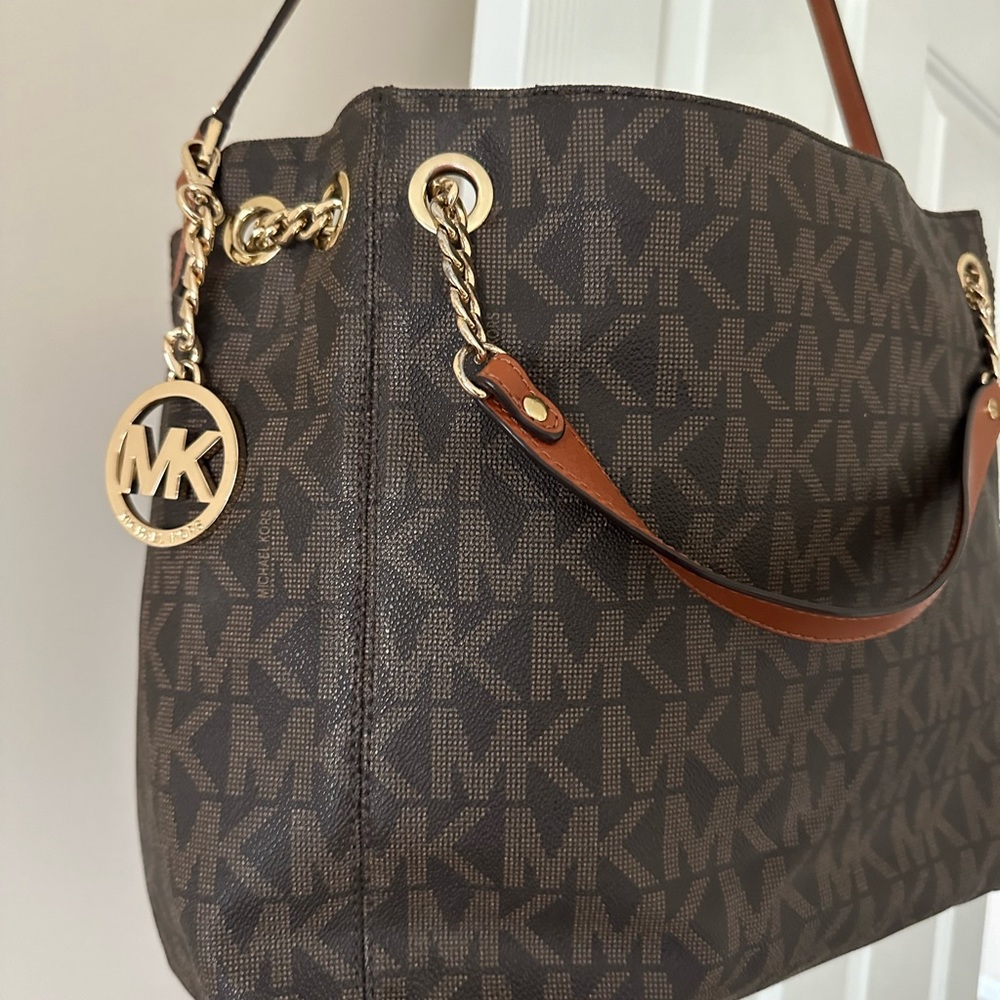 MICHAEL KORS LARGE SATCHEL BAG